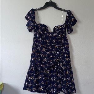 Off-Shoulder Flower-Printed Dress
